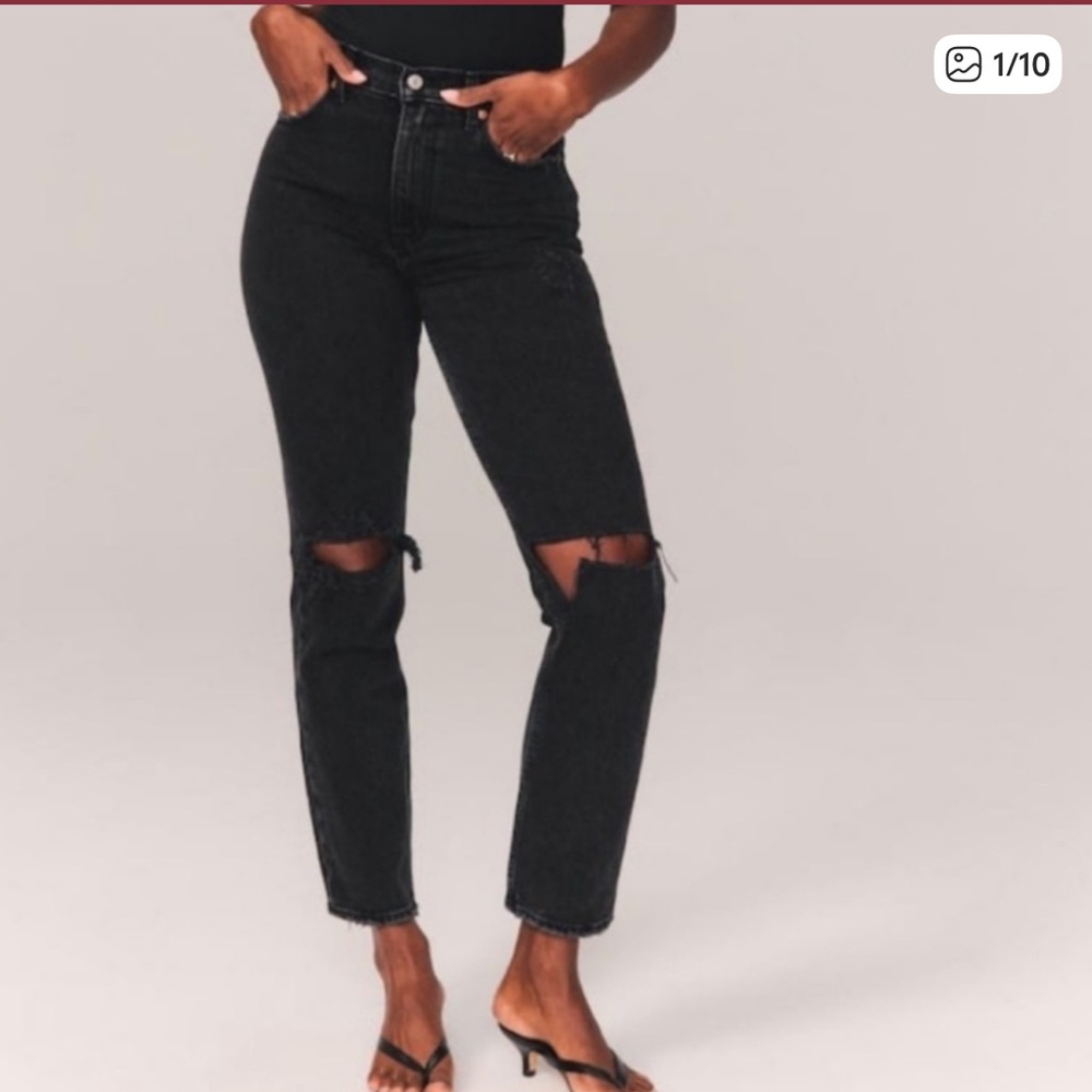 Abercrombie & Fitch Ultra High Rise The Ankle Straight Curve Love
